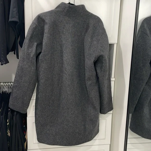 Lululemon wool women’s jacket - Picture 3 of 3